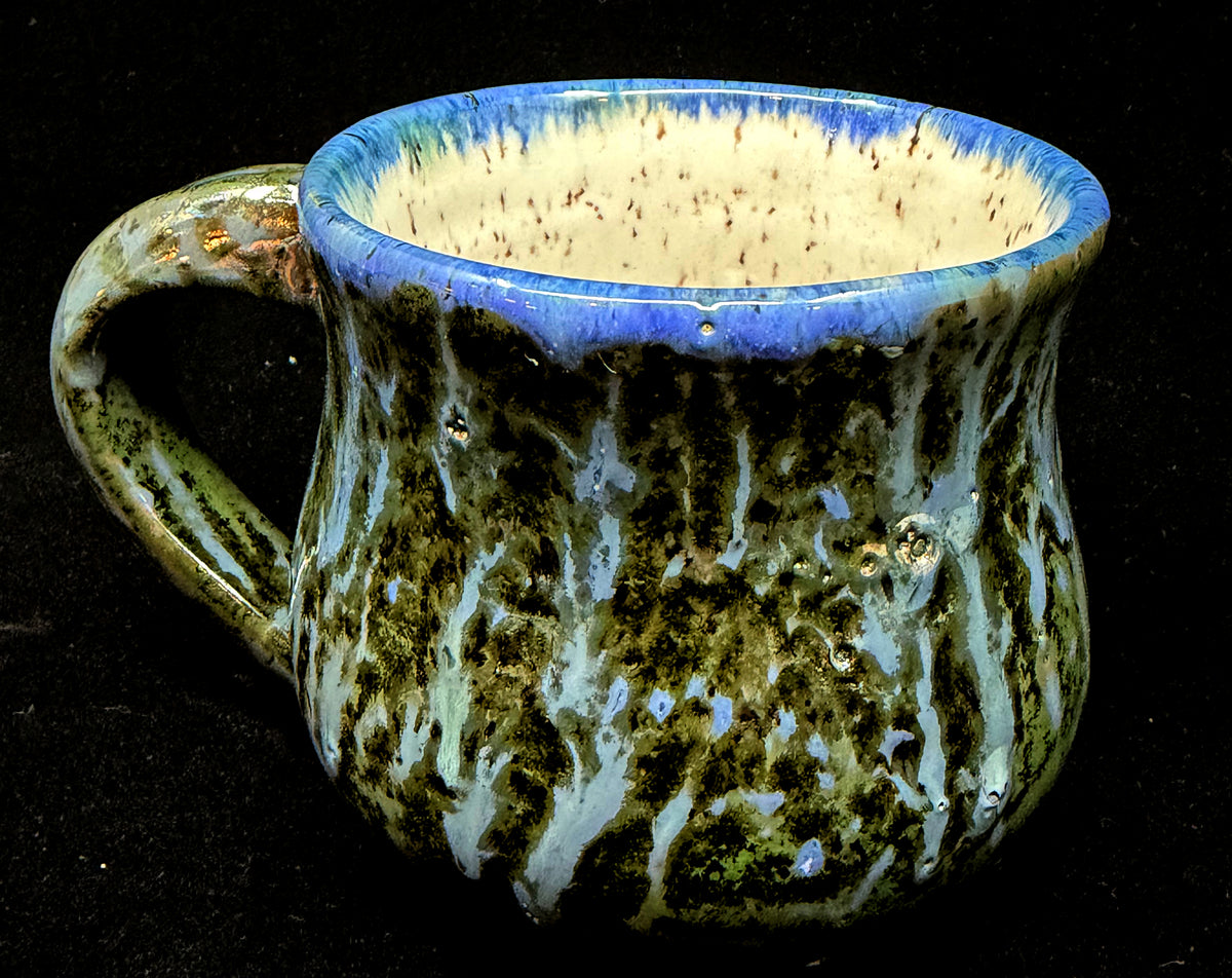 Mug - Into the Green