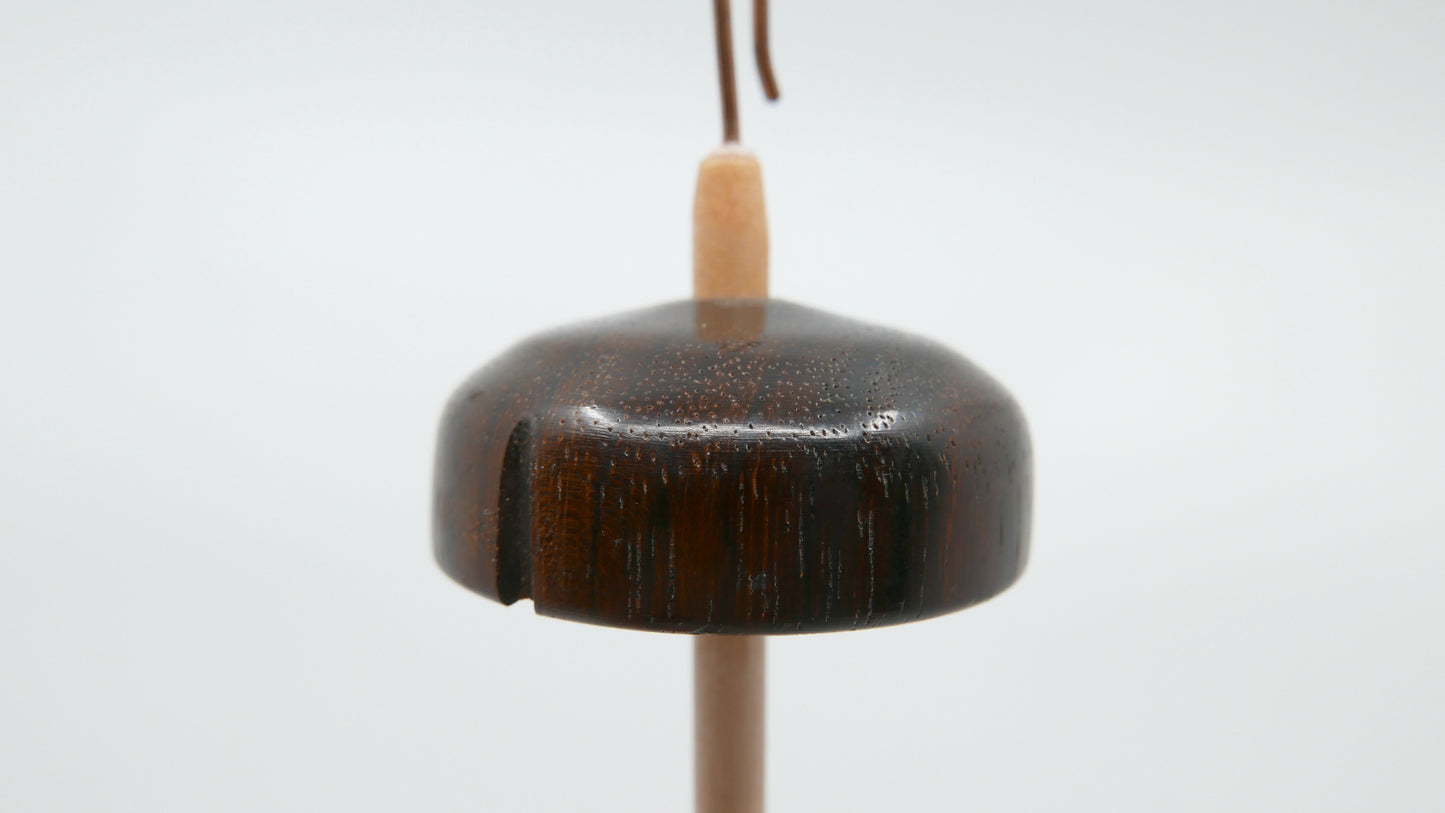 Spindle - Fez - 16g/0.56oz
